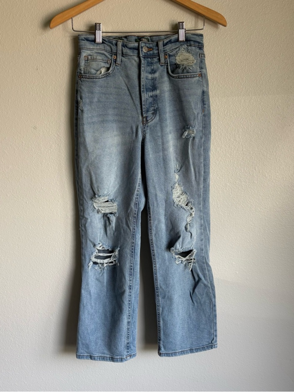Wild Fable Button Fly Straight-leg Jeans Distressed (Size 4)